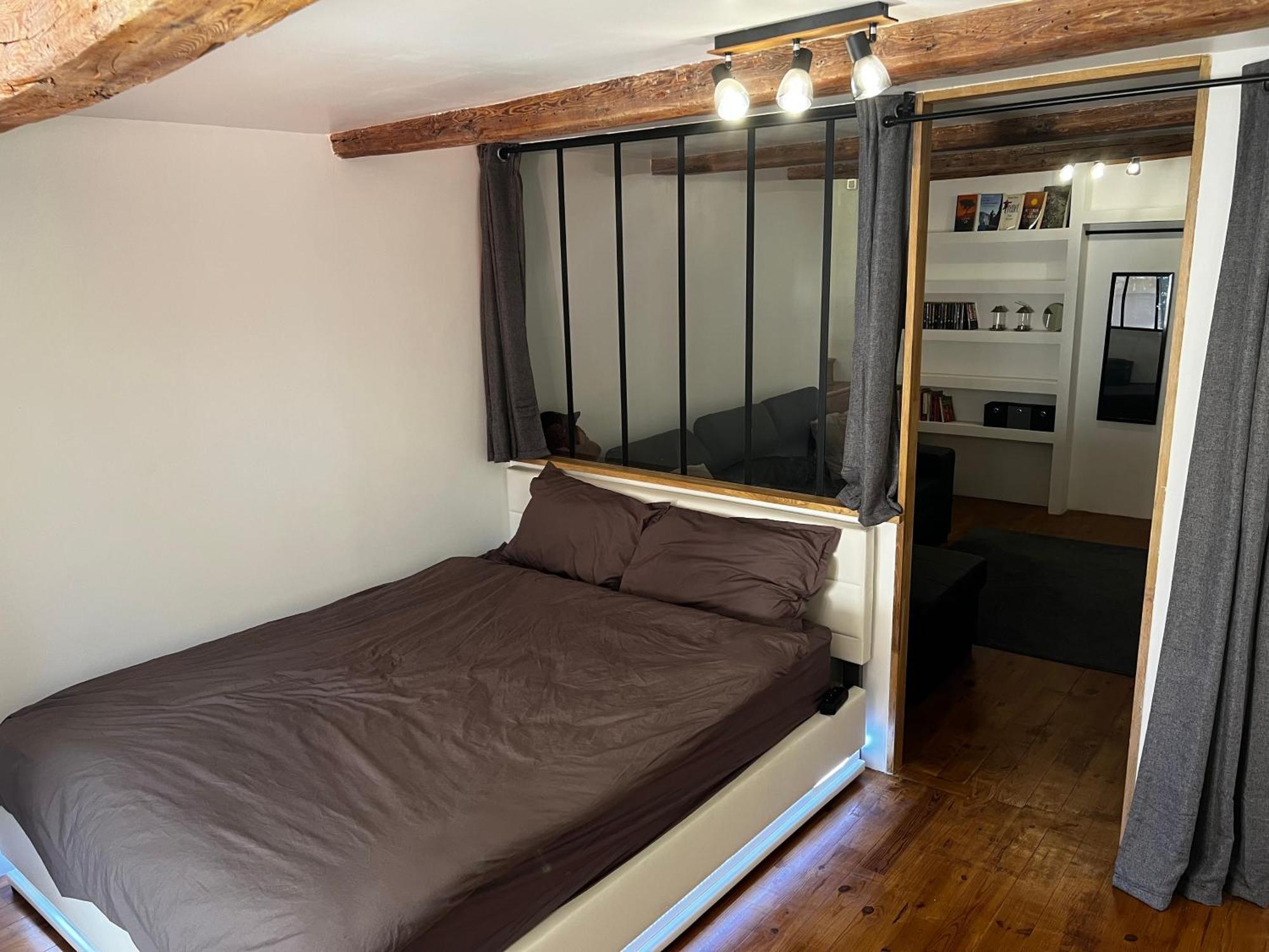 Appartement Moderne Et Chaleureux Бриансон Экстерьер фото